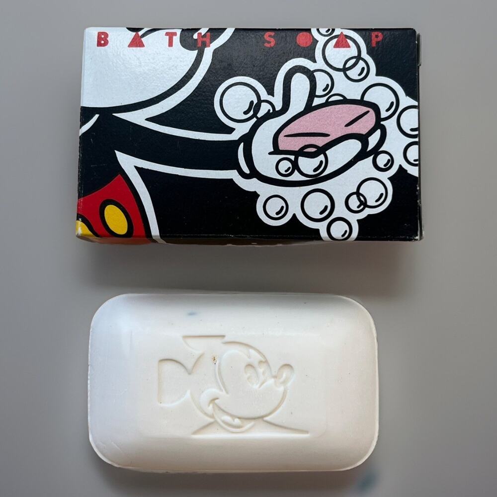 VTG 1955 Mickey Mouse Bath Body Facial Face Soap Club Disney Resorts -NEW W/Box